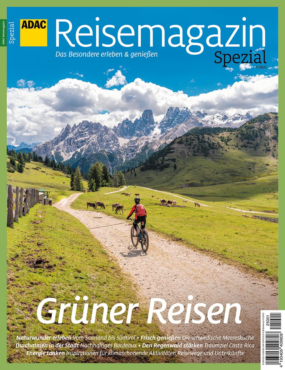 ADAC Reisemagazin - Titelthema Grüner Reisen Person, Fahrrad, Rad, Kuh, Draußen